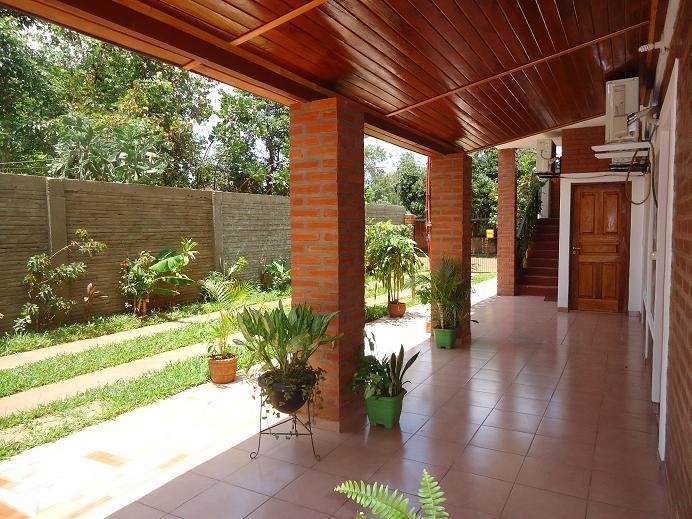 Apart Hotel Las Guayabas Puerto Iguazú Esterno foto